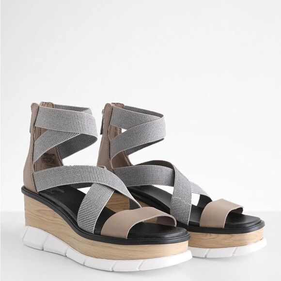 Sorel Joanie™III Leather Sandal size  9 - Picture 1 of 8